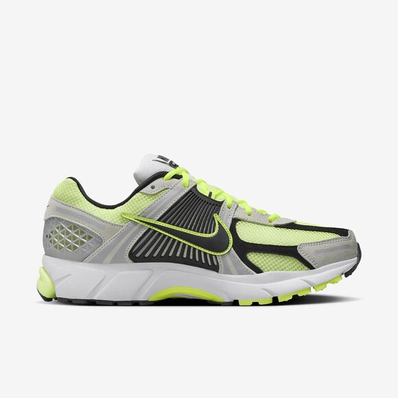 Nike Zoom Vomero 5 Mens (FB9149-701, Volt/White/Metallic Platinum/Black) Size 8 - Picture 3 of 4